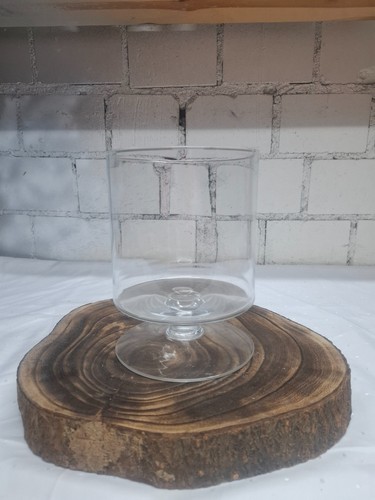 Glas mit fuß - glas,