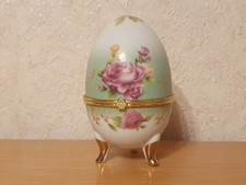 Porzellan Ei-Dose Neundorf