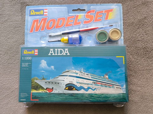 Revell aida cruses - -,