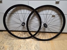 Gravel Laufradsatz Shimano 12x100 und 12x142 Centerlock / HG / Neuwertig