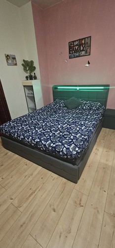 Doppelbett neuwertigem - in,