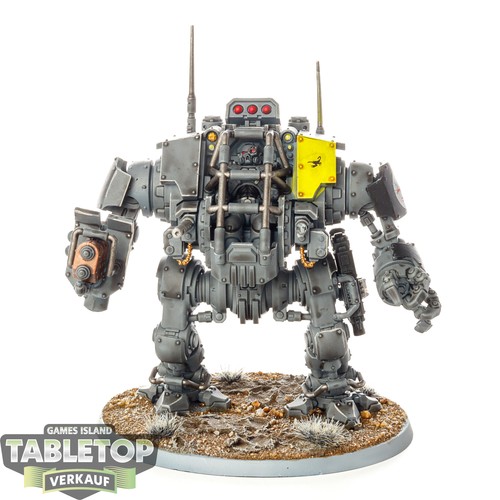 Space marines invictor - space,