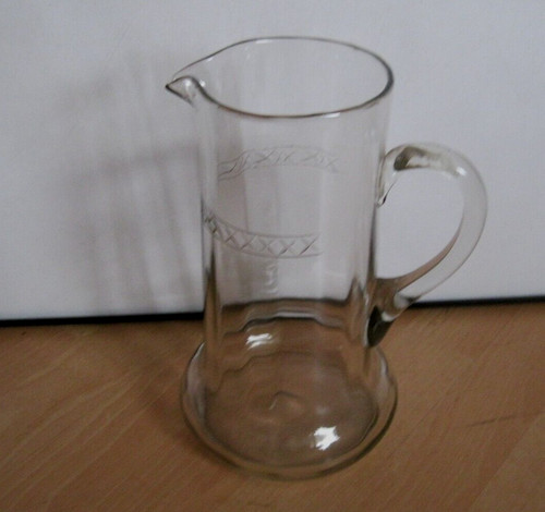 Großer alter glaskrug mit - glaskrug,