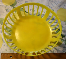 DDR Brotkorb gelb korb VEB