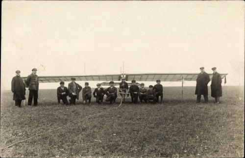 Foto segelflugzeug vor dem - segelflugzeug,