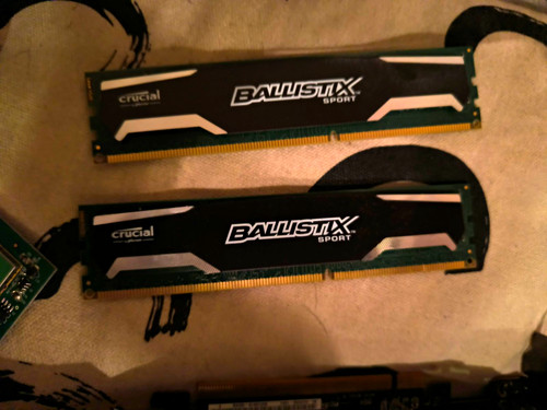Crucial ballistix sport 16gb - ballistix,