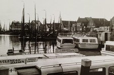 Hafen Volendam Motorboote