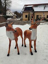 Hirsch und Reh lebensgroß