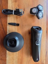 Philips Shaver Series 5000 Elektrischer Wet&Dry Rasierer für Herren S5898/25