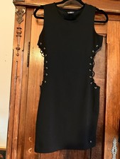 Guess Kleid extravagant Schnürung S wie Neu