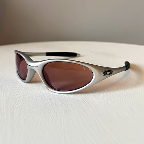 Oakley minute gen - oakley, –