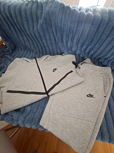 Nike tech fleece set - tech,