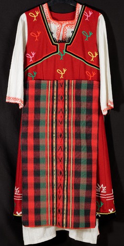 Bulgarische tracht handarbeit - tracht,