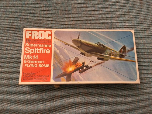 Frog supermarine spitfire mk14 - supermarine,