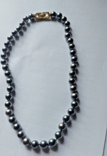 Pierre Lang edle Perlenkette Schmuckverschluß vergoldet Zirkonia 42cm lang grau