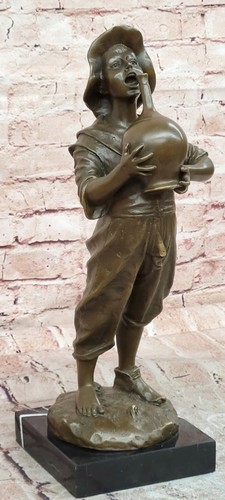 Bronze skulptur junge - junge, mit