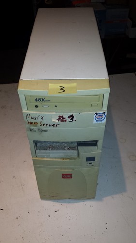 Vintage retro computer - 3,