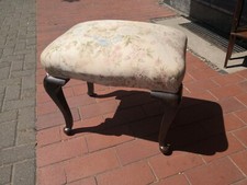 Art Deco Hocker Chippendale mit Federkern gepolstert