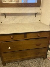 Alte Antike Waschkommode