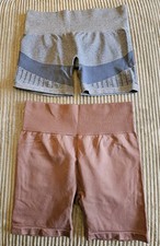 2 Kurze Sporthosen,  Gr.L 
