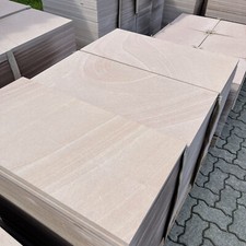 35m2 edle Natursteinplatten