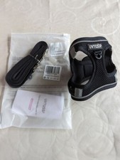 Welpengeschirr mit Leine, schwarz mit reflektierenden Streifen XXS