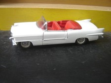 Majorette  1:18 Cadillac