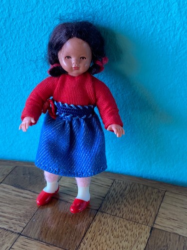 Mädchen biegepuppe caco - mädchen,