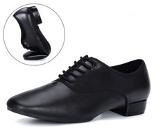 Neue Herren Ballsaal