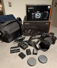 Sony Alpha A7 II 24.3MP Digitalkamera - Schwarz (Kit mit 28-70 mm Zoomobjektiv)