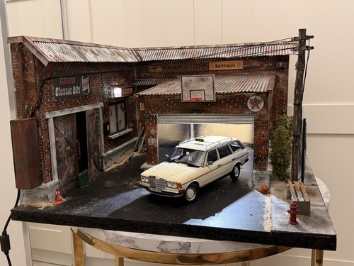 Diorama castrol garage - 1:18,