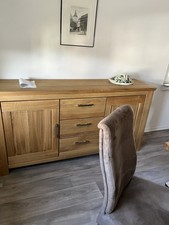 pi1# Im Auftrag: Rauminhalt Flur Sideboard, Garderobe und Kommode mit Inhalt