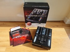 Traktor Kontrol Z2 Mixer mit