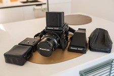 Mamiya RZ67 Pro (Prism Finder