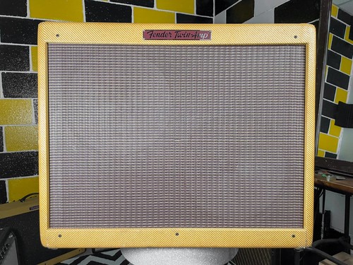 2004 fender 5e8 - fender, twin-amp