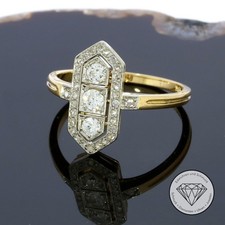 Wert 1.250,- Antik 0,47 ct