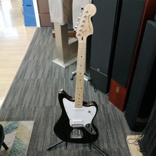 Squier AFF JAGUAR E-Gitarre
