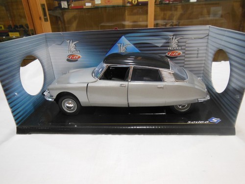 Miniature automobile 18 - automobile, 1/18