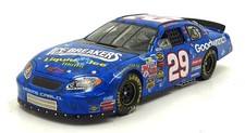 Action 1/24 Scale 106552 - Chevrolet 2004 NASCAR #29 Ice Breakers - Hardvick
