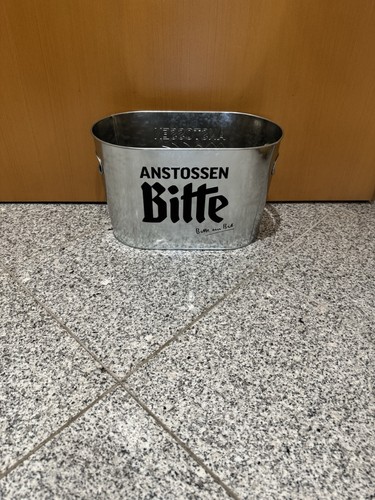 Bitburger bitte ein - „bitte, bit"