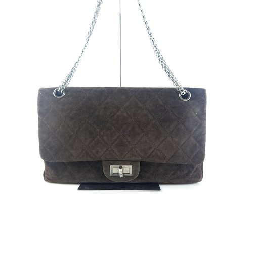 Chanel wildleder flap - chanel,