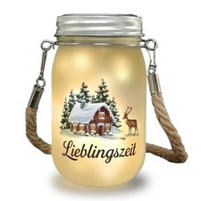 Holzhütte mit Rentier -