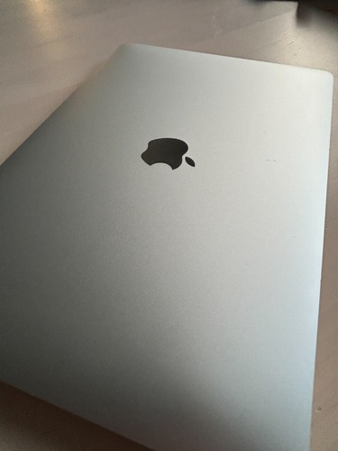 Macbook pro apple - /,