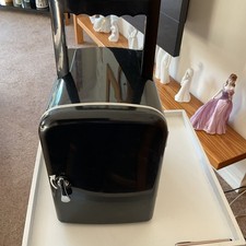 Makelloser 4L Auto Mini Kühlschrank 12V Tragbar Camping Reise Kühler & Wärmer 