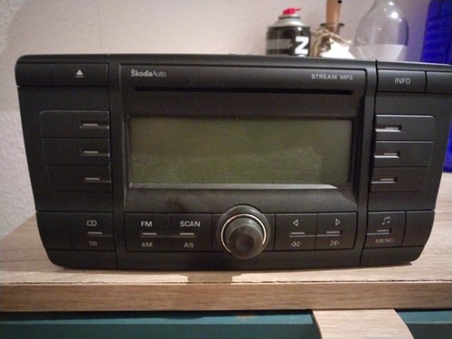Original autoradio skoda - original,