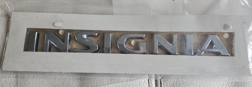 Opel insignia emblem - a,