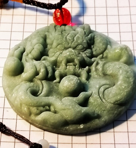Jade drachen amulett kraft - drachen,