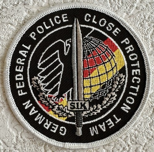 Patch bundespolizei close - •,