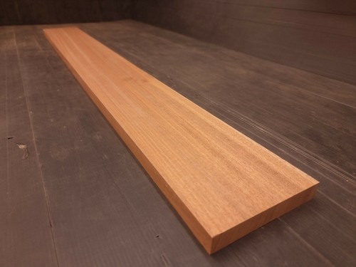 Afrikanisches mahagoni sapele - mahagoni,