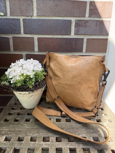 Aunts uncles cross body - aunts&uncles,